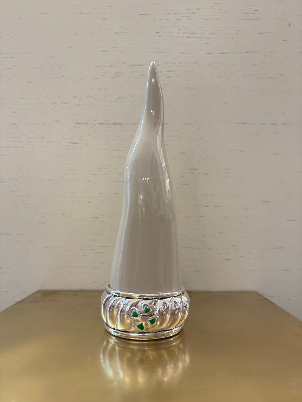 Sovrani - oggetto decorativo portafortuna a forma di corno con base in argento